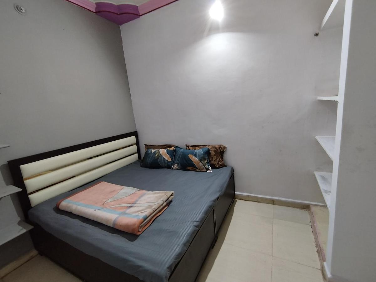 Kalpeshwar Homestay 우자인 외부 사진