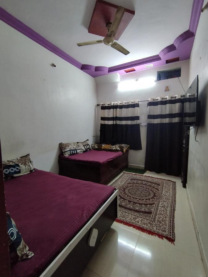 Kalpeshwar Homestay 우자인 외부 사진