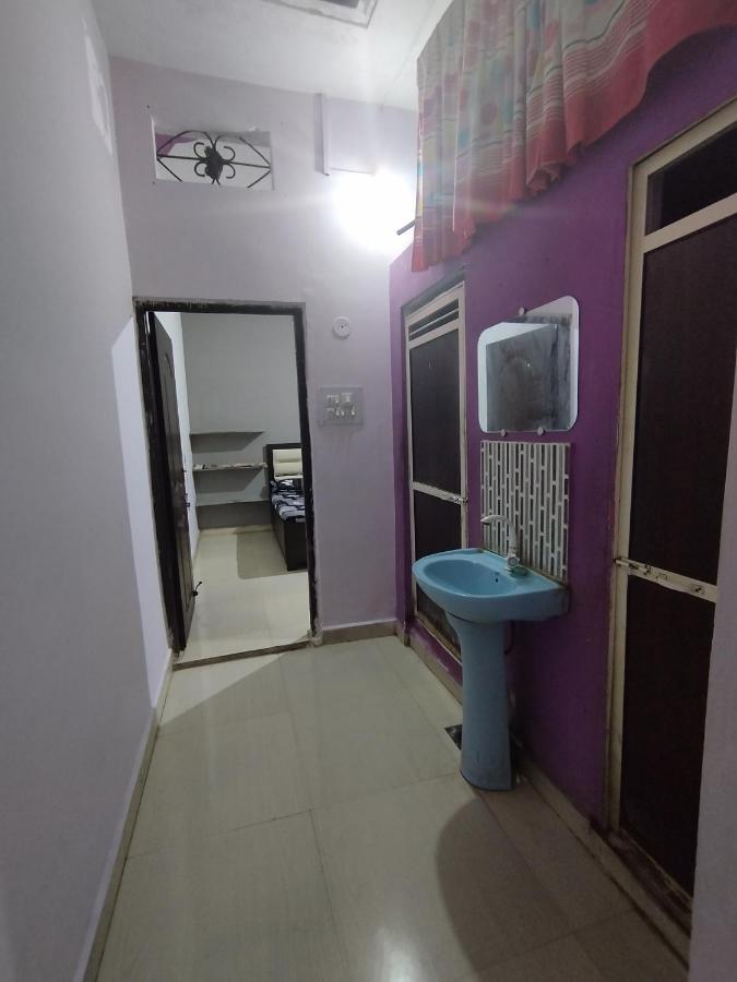 Kalpeshwar Homestay 우자인 외부 사진
